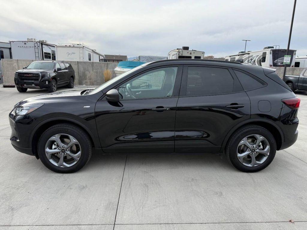 used 2025 Ford Escape car, priced at $26,900