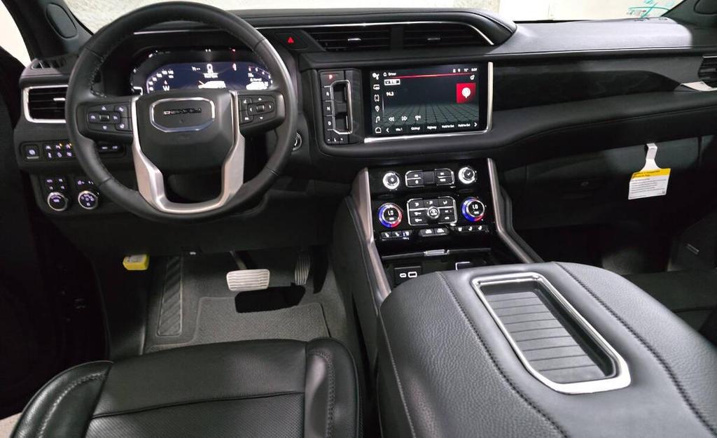 used 2024 GMC Yukon XL car, priced at $75,995