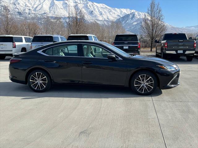 used 2025 Lexus ES 300h car, priced at $46,795