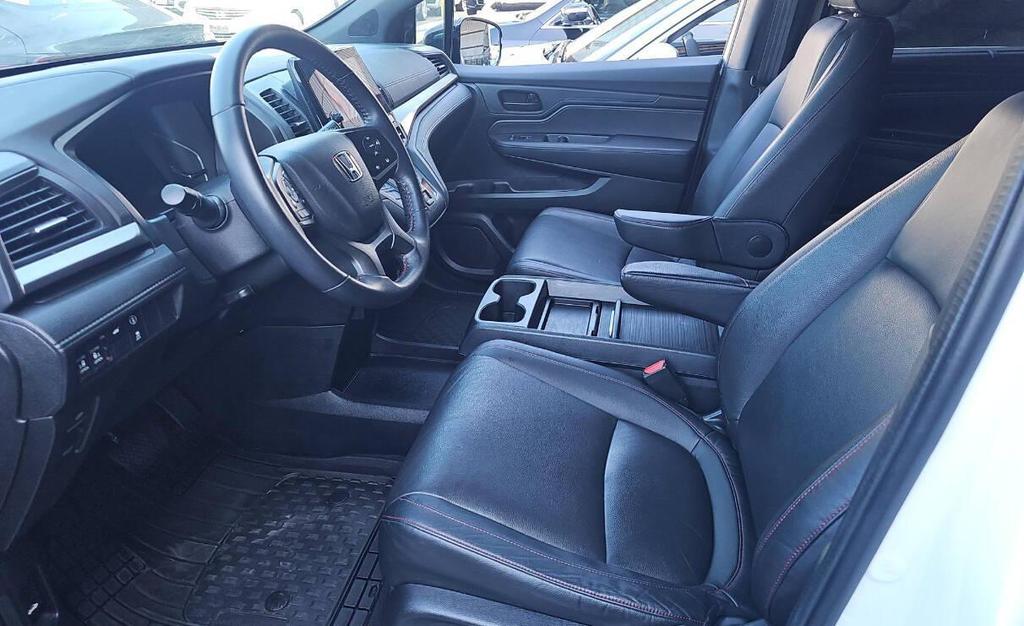 used 2023 Honda Odyssey car, priced at $36,900