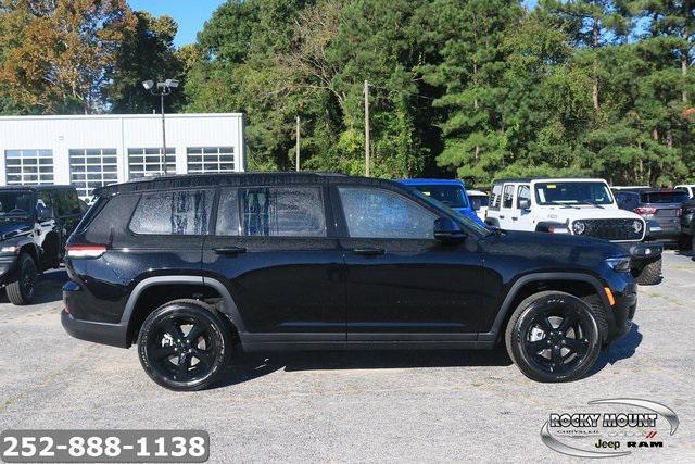 new 2024 Jeep Grand Cherokee L car, priced at $42,458