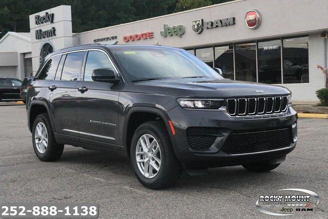 new 2024 Jeep Grand Cherokee car, priced at $38,001