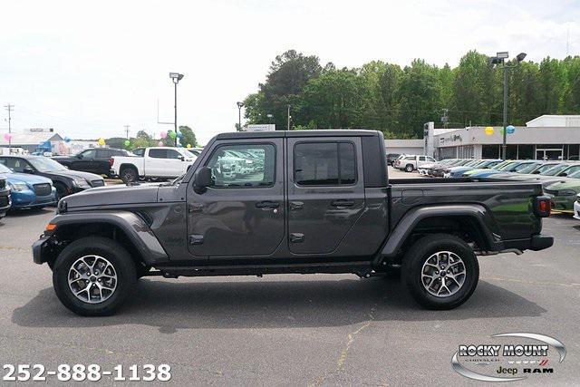 new 2024 Jeep Gladiator car, priced at $47,213