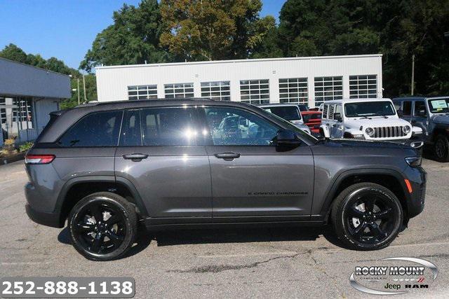 new 2024 Jeep Grand Cherokee car, priced at $43,958