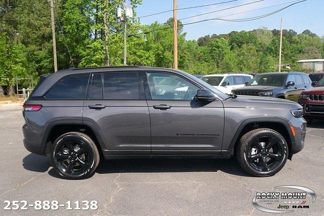 new 2024 Jeep Grand Cherokee car, priced at $44,959