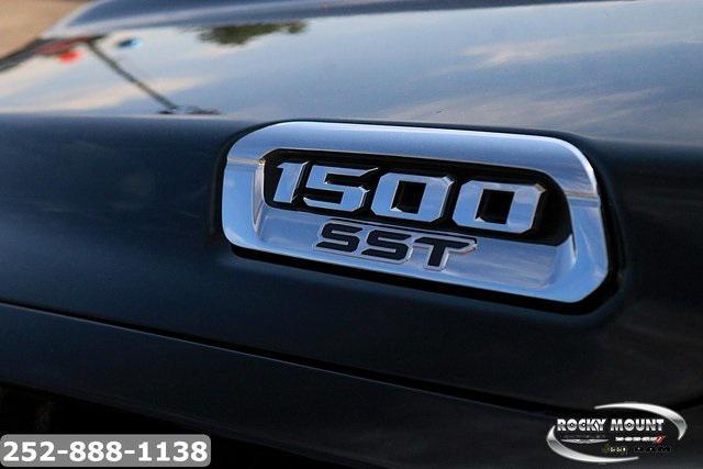 new 2025 Ram 1500 car, priced at $61,467