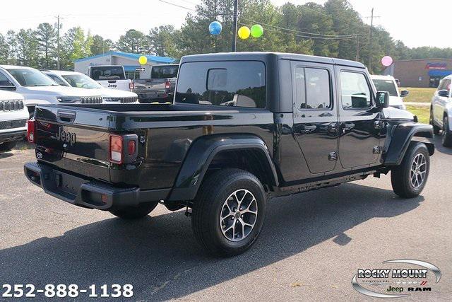 new 2024 Jeep Gladiator car, priced at $47,213