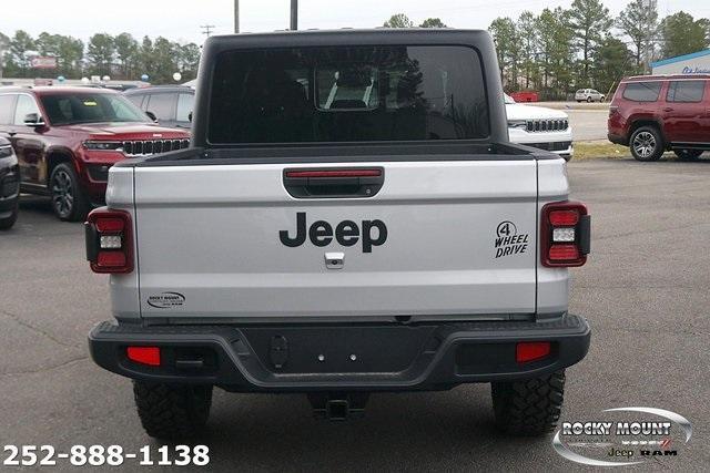 new 2024 Jeep Gladiator car, priced at $46,528