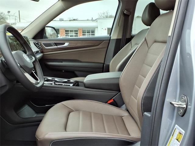 new 2025 Volkswagen Atlas car, priced at $49,341