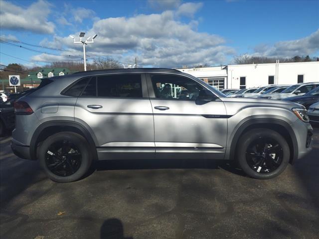 new 2025 Volkswagen Atlas Cross Sport car, priced at $51,546