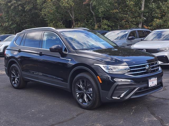 new 2024 Volkswagen Tiguan car, priced at $37,041