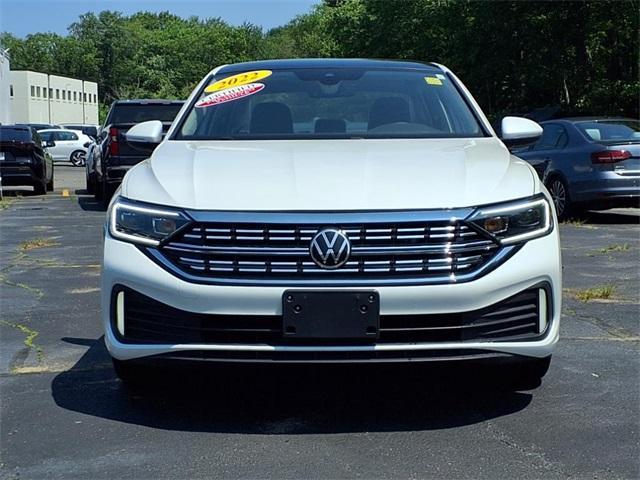used 2022 Volkswagen Jetta car, priced at $22,237