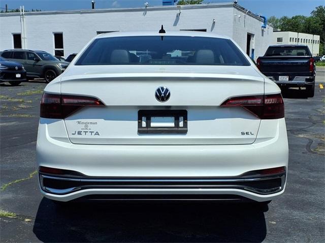 used 2022 Volkswagen Jetta car, priced at $22,237