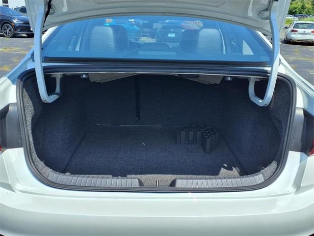 used 2022 Volkswagen Jetta car, priced at $22,237
