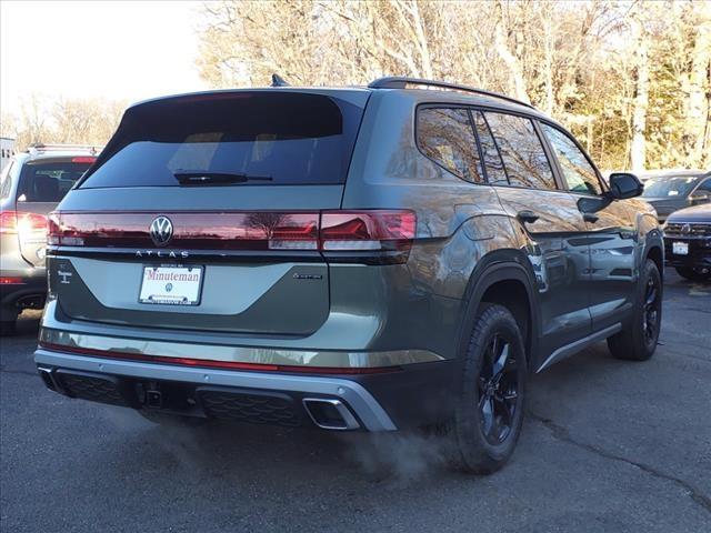 new 2025 Volkswagen Atlas car, priced at $49,356