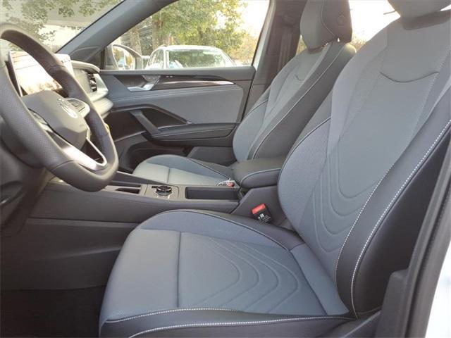 new 2025 Volkswagen Tiguan car, priced at $36,920