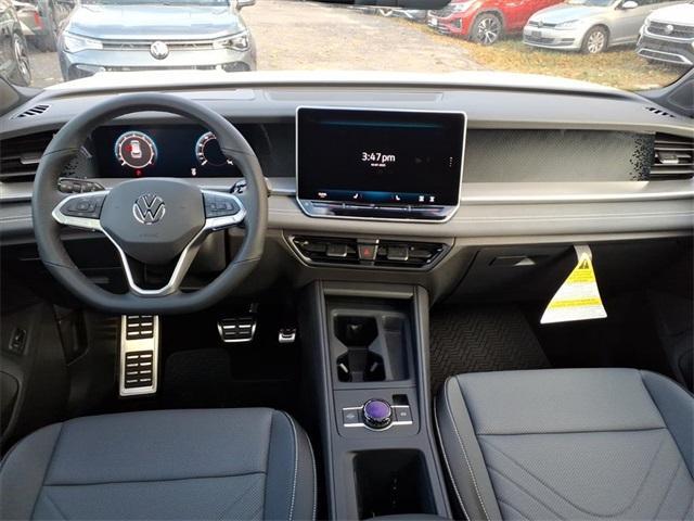 new 2025 Volkswagen Tiguan car, priced at $36,920