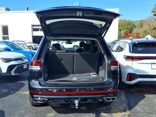 new 2026 Volkswagen Atlas car, priced at $54,875