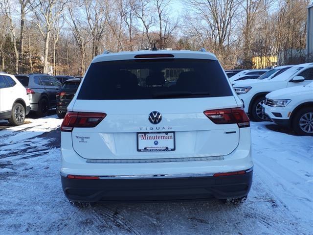 new 2024 Volkswagen Tiguan car, priced at $36,456