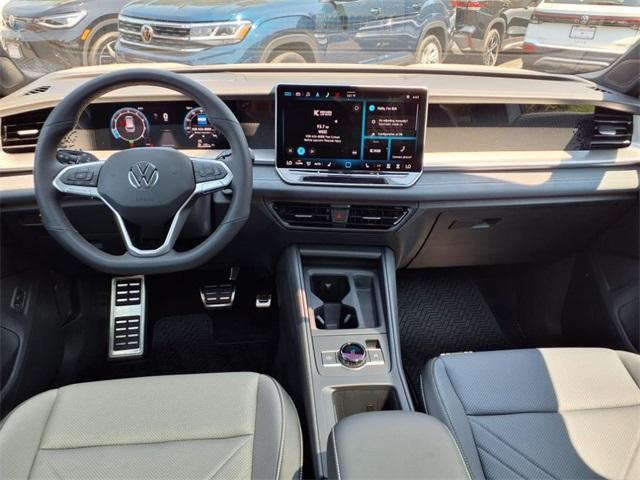 new 2025 Volkswagen Tiguan car, priced at $37,259