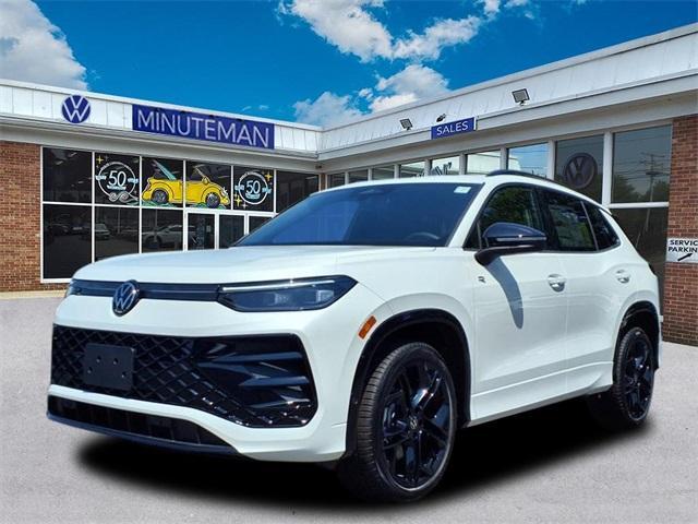 new 2025 Volkswagen Tiguan car, priced at $38,000