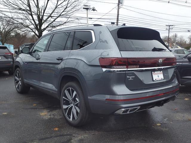 new 2025 Volkswagen Atlas car, priced at $56,661