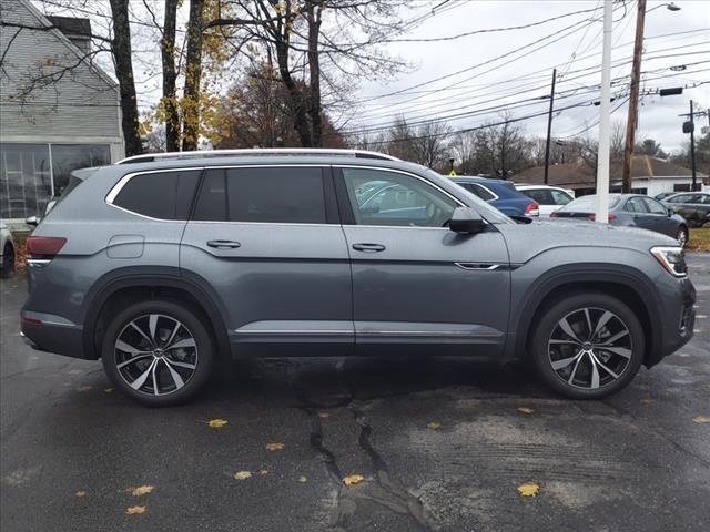 new 2025 Volkswagen Atlas car, priced at $56,661