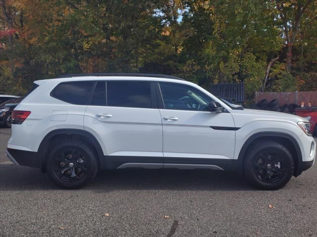 used 2024 Volkswagen Atlas car, priced at $45,717