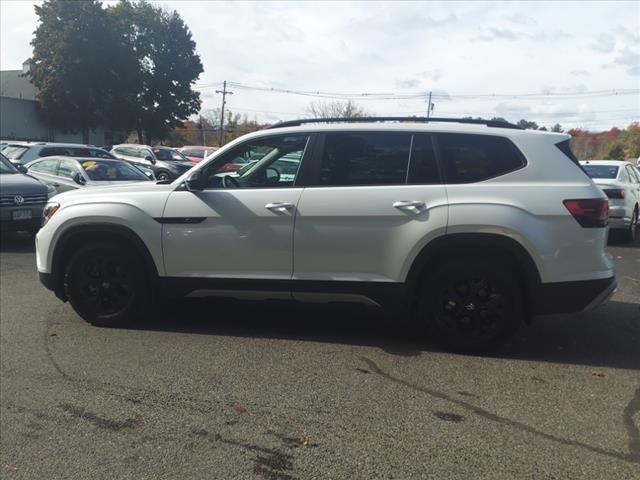 used 2024 Volkswagen Atlas car, priced at $45,717