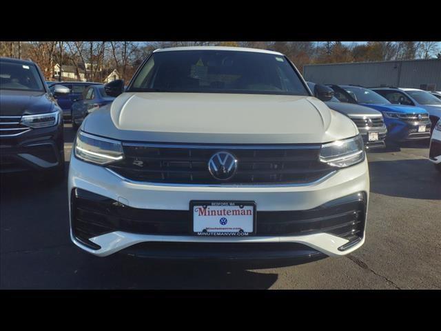 new 2024 Volkswagen Tiguan car, priced at $38,601