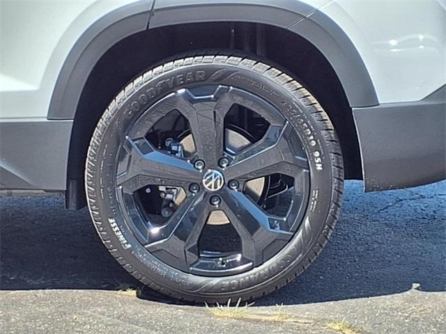 new 2025 Volkswagen Taos car, priced at $33,683