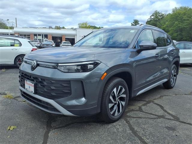 new 2025 Volkswagen Tiguan car, priced at $31,300