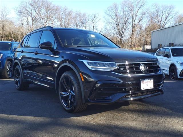 new 2024 Volkswagen Tiguan car, priced at $39,014