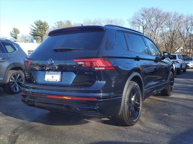 new 2024 Volkswagen Tiguan car, priced at $39,014