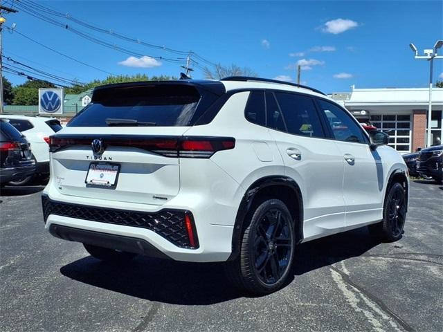 new 2025 Volkswagen Tiguan car, priced at $38,504