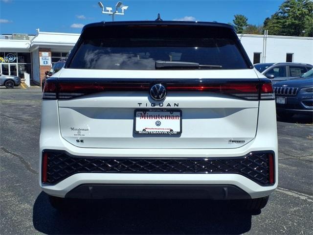 new 2025 Volkswagen Tiguan car, priced at $38,504