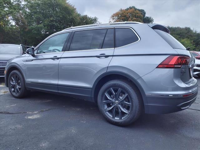 new 2024 Volkswagen Tiguan car, priced at $37,041