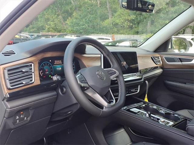 new 2026 Volkswagen Atlas car, priced at $45,907