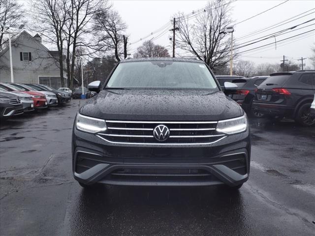 new 2024 Volkswagen Tiguan car, priced at $34,851