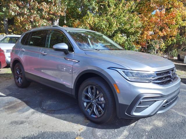 new 2024 Volkswagen Tiguan car, priced at $37,041