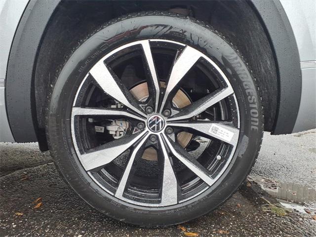 new 2026 Volkswagen Atlas car, priced at $54,317