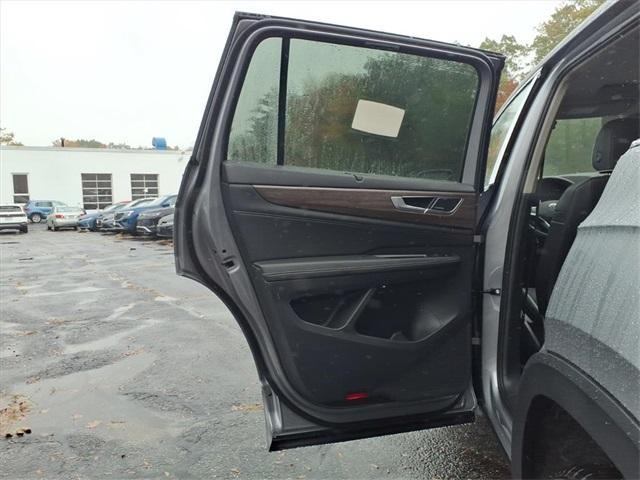 new 2026 Volkswagen Atlas car, priced at $54,317