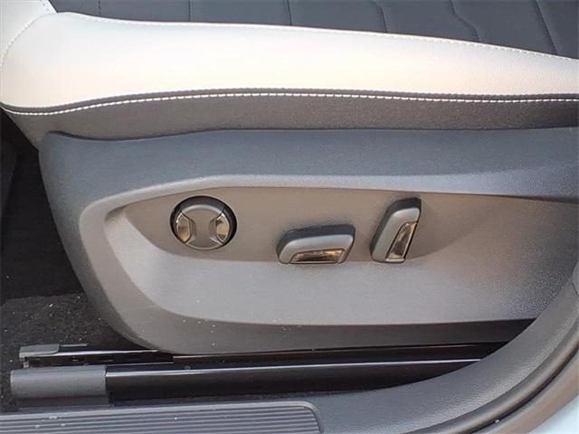 new 2025 Volkswagen Taos car, priced at $31,000