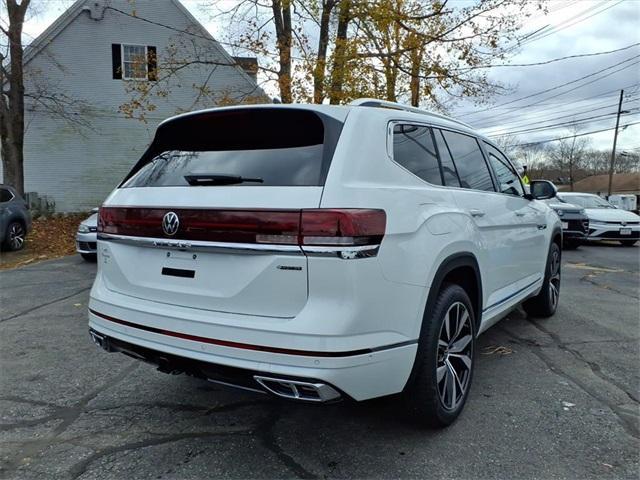 new 2026 Volkswagen Atlas car, priced at $54,952