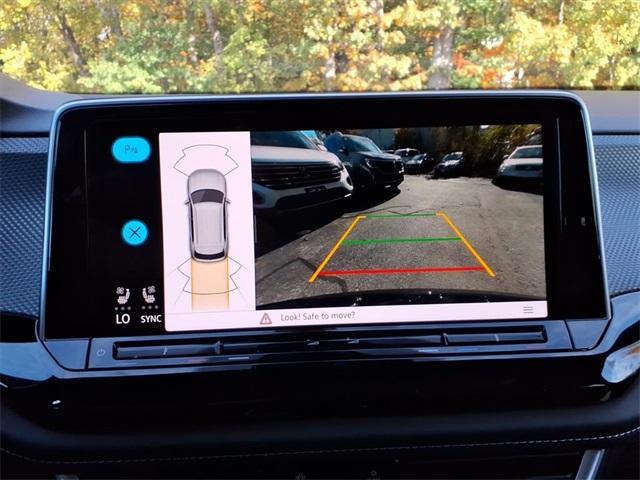 new 2026 Volkswagen Atlas Cross Sport car, priced at $50,880