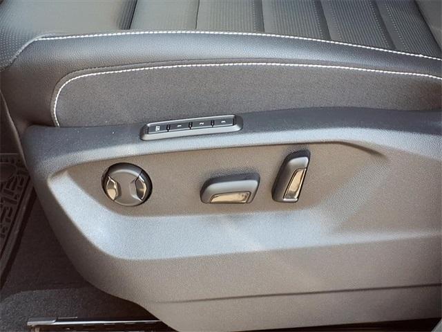 new 2026 Volkswagen Atlas Cross Sport car, priced at $50,880