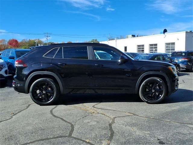 new 2026 Volkswagen Atlas Cross Sport car, priced at $50,880