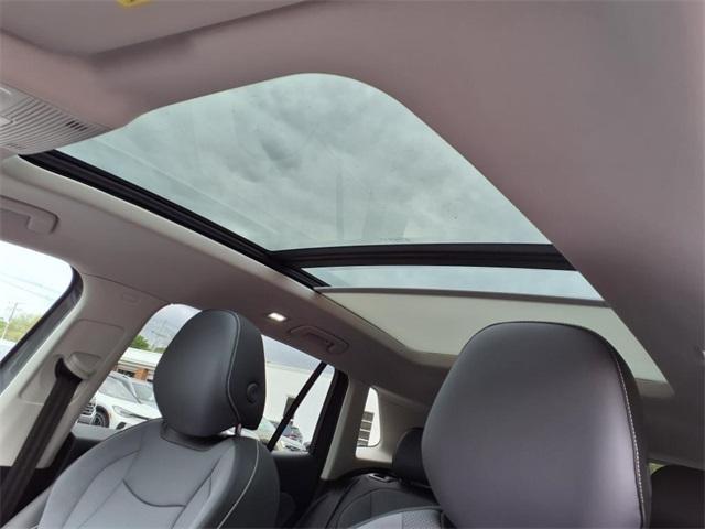 new 2025 Volkswagen Tiguan car, priced at $36,118