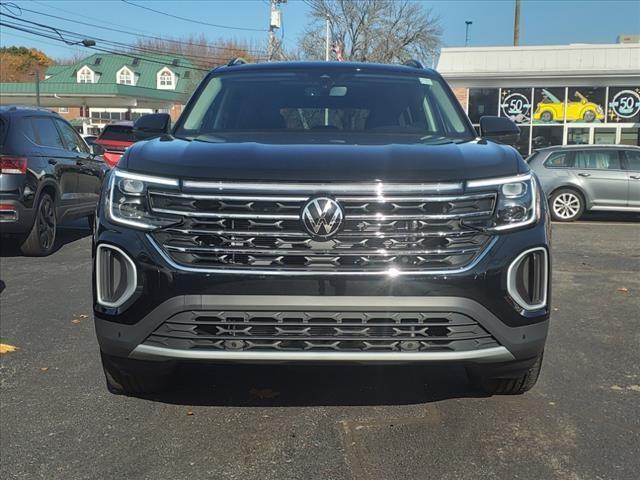 new 2025 Volkswagen Atlas car, priced at $56,601