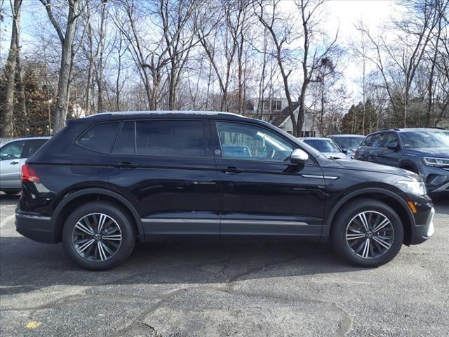 new 2024 Volkswagen Tiguan car, priced at $36,051